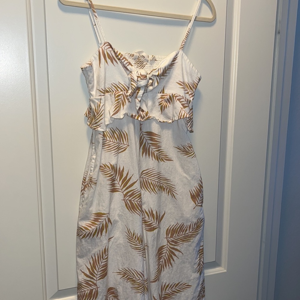 Billabong jumpsuit - with pockets!